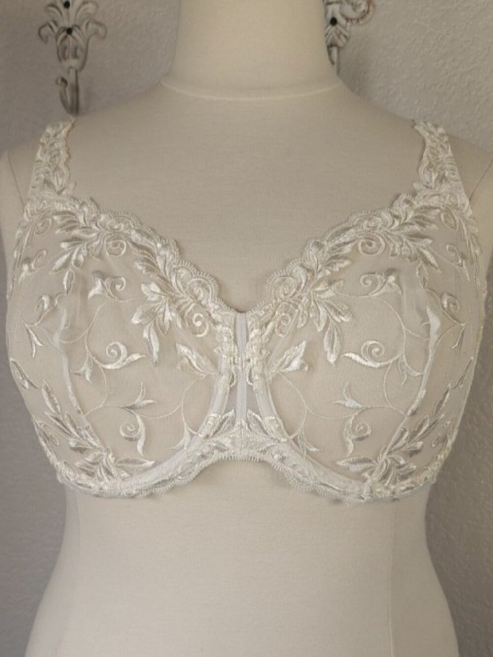 Soma 42DD Bra Sensuous Lace Unlined Wired Sheer Full Coverage